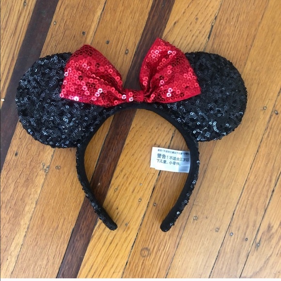 Disney Sequin Minnie Ears - Picture 2 of 4
